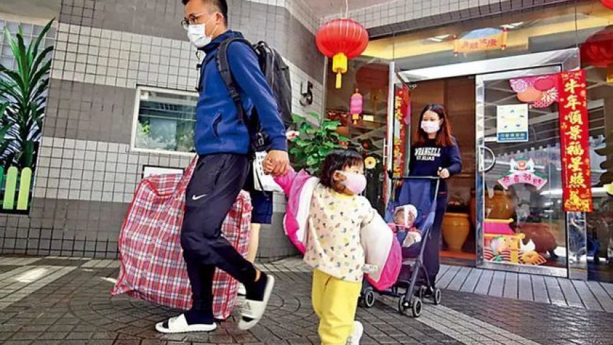 Hong Kong, Trung Quốc kéo dài các biện pháp giãn cách xã hội đến mùng 6 Tết Tân Sửu