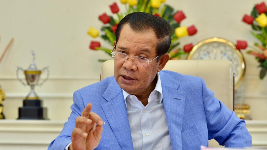 Thủ tướng Hun Sen chọn Vaccine AstraZeneca để tiêm phòng Covid-19