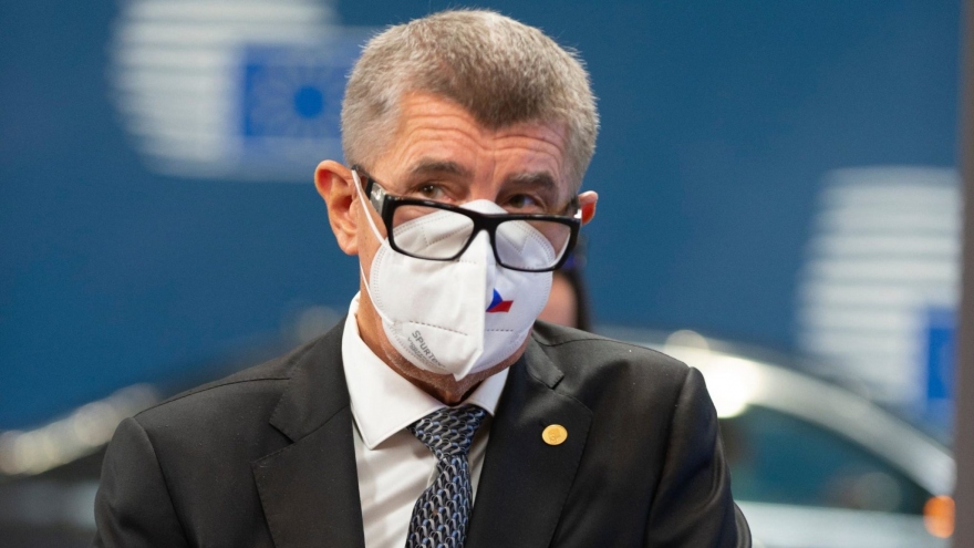 Thủ tướng Séc kêu gọi người dân cảnh giác trước biến thể mới của SARS-CoV-2