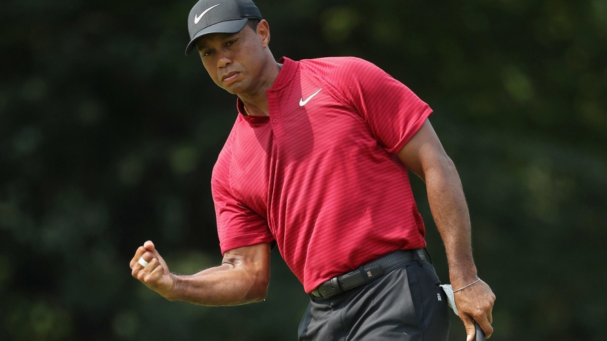 "Huyền thoại" golf thế giới Tiger Woods bị tai nạn ô tô