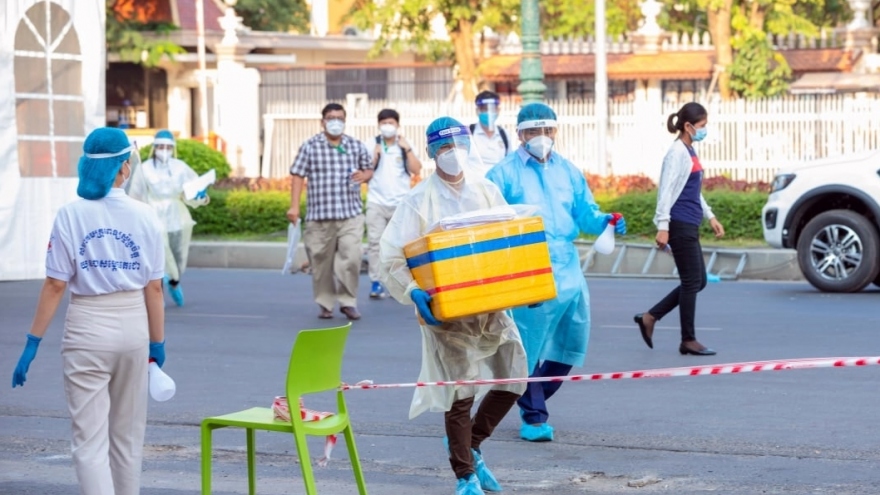 Campuchia: Số ca lây nhiễm Covid-19 trong cộng đồng gia tăng, thêm 1 ca tử vong