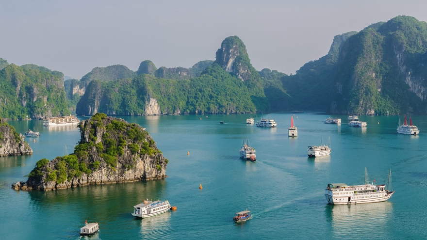 Hướng đi nào cho du lịch Việt Nam giai đoạn 2021 - 2023?