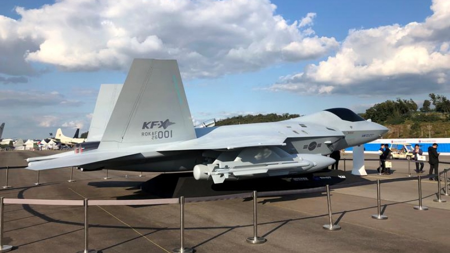 Hàn Quốc thử nghiệm máy bay chiến đấu đầu tiên sử dụng công nghệ nội địa
