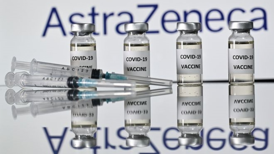 Một số quốc gia EU bắt đầu nối lại việc tiêm chủng vaccine AstraZeneca