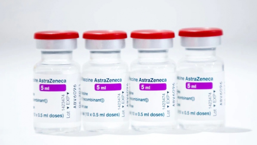 Vaccine AstraZeneca nên được tiêm cách nhau 12 tuần để có hiệu quả cao nhất