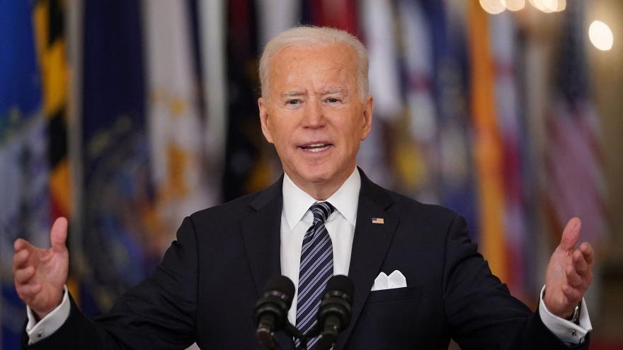 Tổng thống Biden: Mỹ sẽ đánh bại mục tiêu 100 triệu liều vaccine sớm hơn 40 ngày