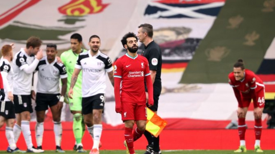 "Liverpool nên bán Salah để tái thiết đội bóng"