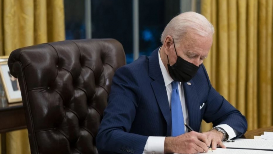 Ngân sách quốc phòng chống Trung Quốc của Biden: Kế hoạch khủng hay “muối bỏ bể”?
