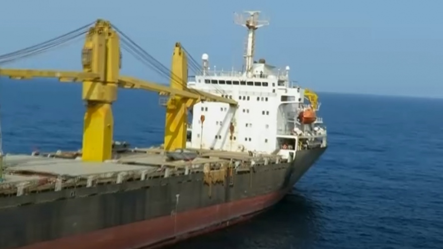 Tàu chở hàng Iran bị tấn công tại Biển Đỏ, Mỹ phủ nhận đứng sau