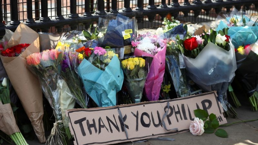 Người dân thế giới bày tỏ niềm tiếc thương trước sự ra đi của Hoàng thân Philip