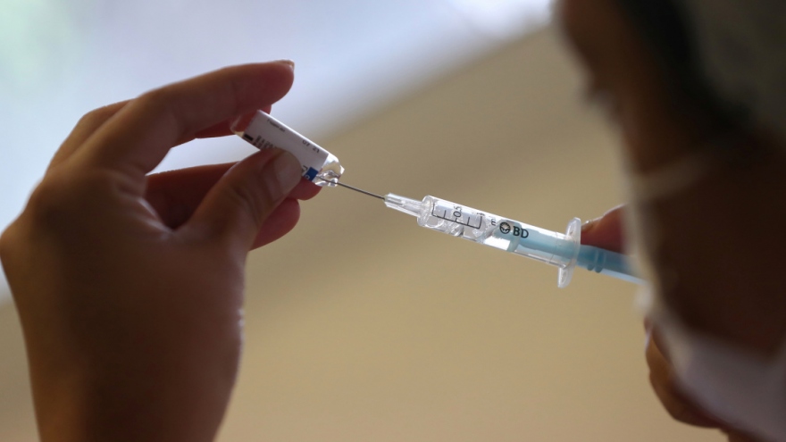 Phó Thủ tướng Séc tới Nga để thảo luận về việc mua vaccine ngừa Covid-19