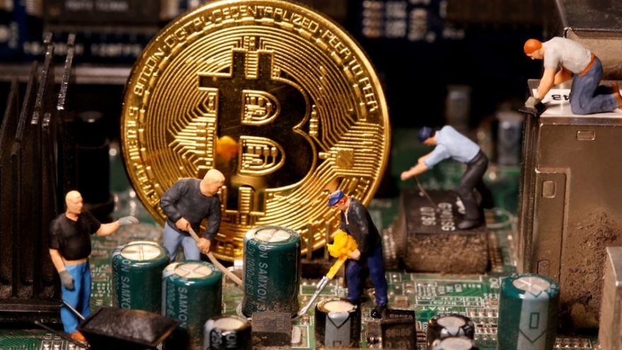 Lượng vốn chảy khỏi thị trường Bitcoin cao kỷ lục