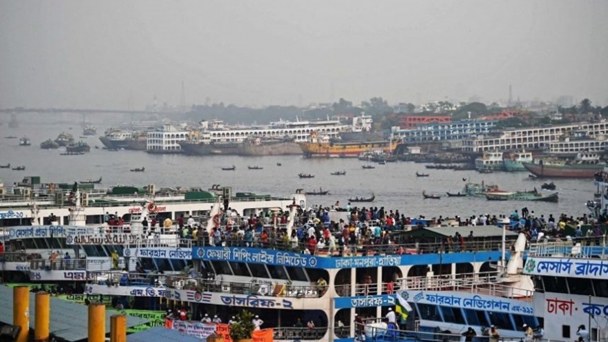 Chìm phà tại Bangladesh, ít nhất 26 hành khách thiệt mạng