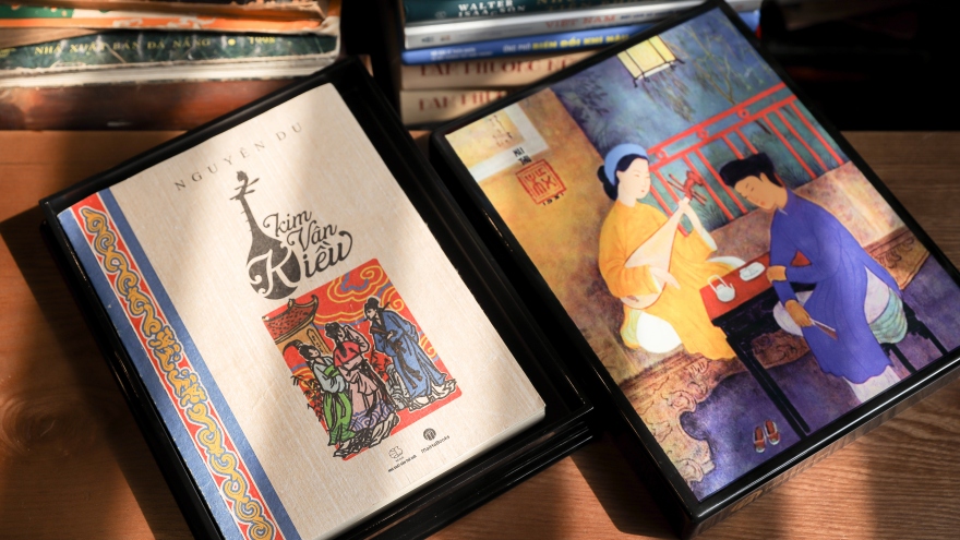 Ấn tượng sách giấy dó tại chợ sách “Một nét văn hóa Hà Nội”