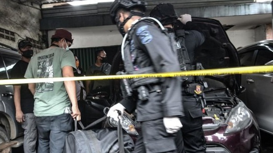 Indonesia bắt 10 nghi phạm và truy nã 3 kẻ tình nghi khủng bố ở Jakarta