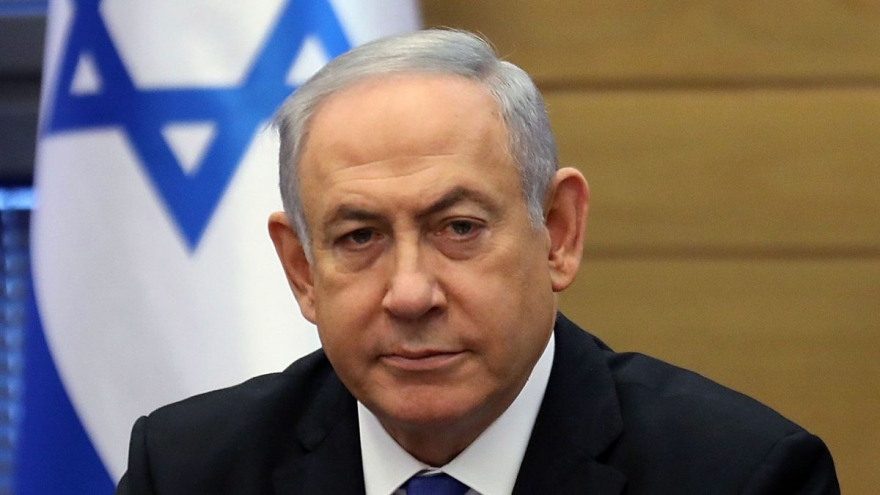 Thủ tướng Israel Netanyahu cùng lúc đối mặt với 2 thách thức lớn