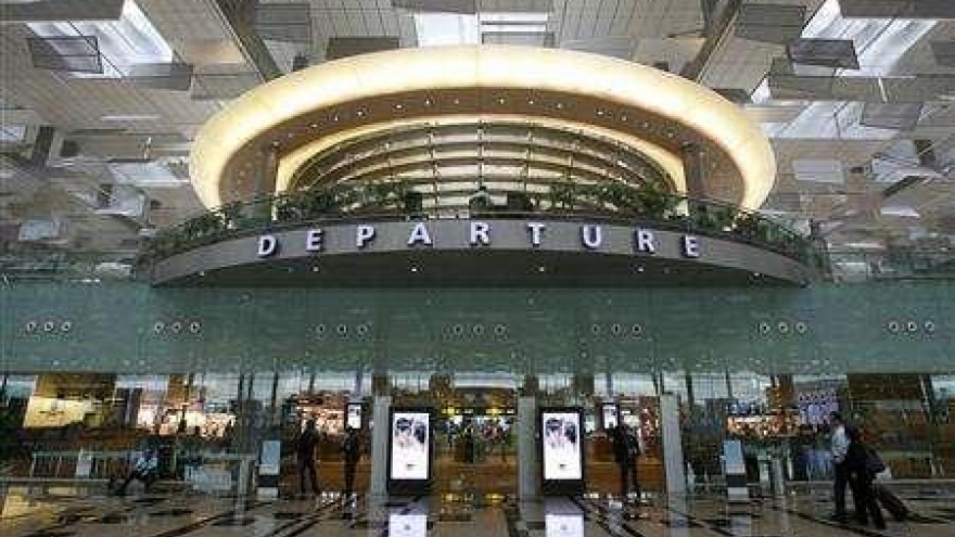 Singapore sắp đón du khách sử dụng hộ chiếu số chứa chứng nhận xét nghiệm Covid-19
