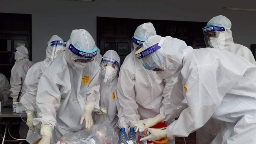 Phát hiện 3 nhân viên y tế ở Bắc Giang dương tính với SARS-CoV-2