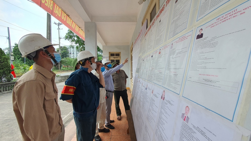 Hàng nghìn công nhân ở Lào Cai sẽ chia ca đi bỏ phiếu