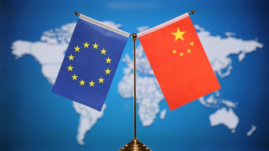 Trung Quốc yêu cầu EU “nghiêm túc suy nghĩ” việc hoãn phê chuẩn Hiệp định đầu tư