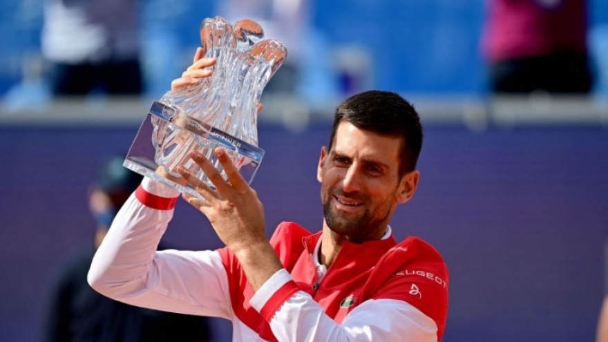 Djokovic "chạy đà" hoàn hảo trước thềm Roland Garros 2021