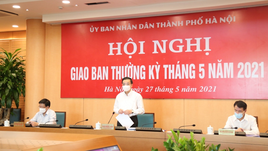 Hà Nội tiếp tục hỗ trợ xét nghiệm 20.000 mẫu, tặng 10.000 kit test cho Bắc Giang