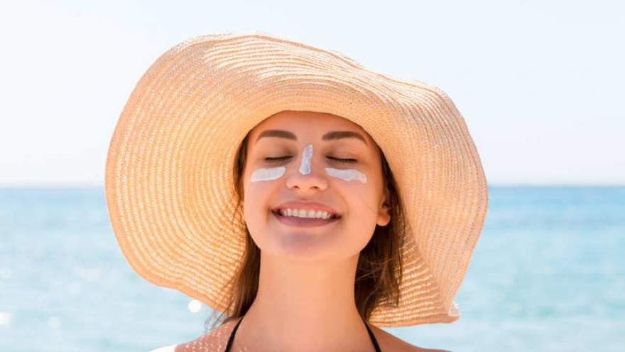 Cách chống nắng cho làn da của bạn trong mùa hè