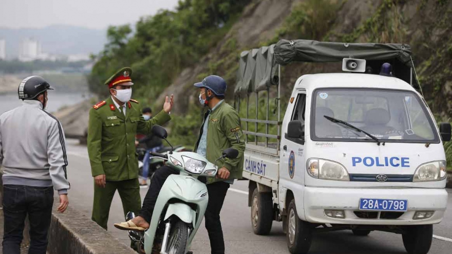 Tạm dừng các cơ sở kinh doanh tại thành phố Hòa Bình