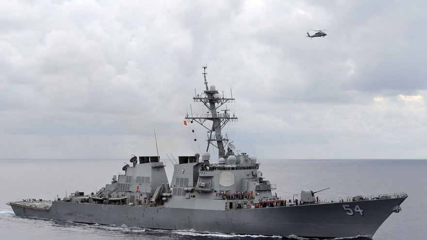 Tàu chiến Mỹ đi qua Eo biển Đài Loan, Trung Quốc tố Mỹ gây “rủi ro lớn nhất” khu vực