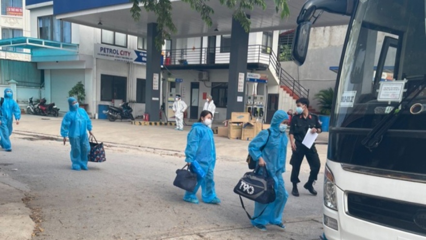 Bắc Giang bàn giao hơn 1.000 công nhân cho Lạng Sơn