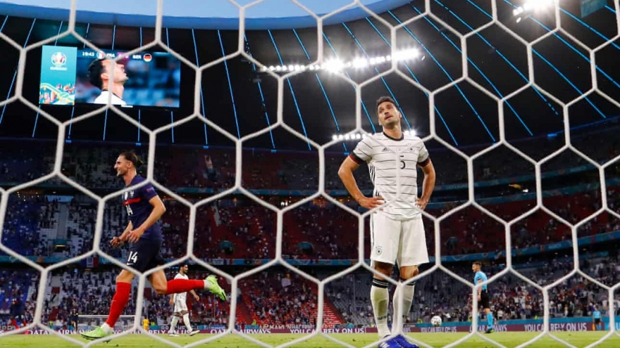 Những khoảnh khắc trớ trêu trong trận Đức 0-1 Pháp