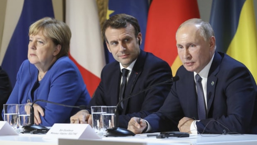 Pháp và Đức đề xuất EU họp thượng đỉnh với Nga