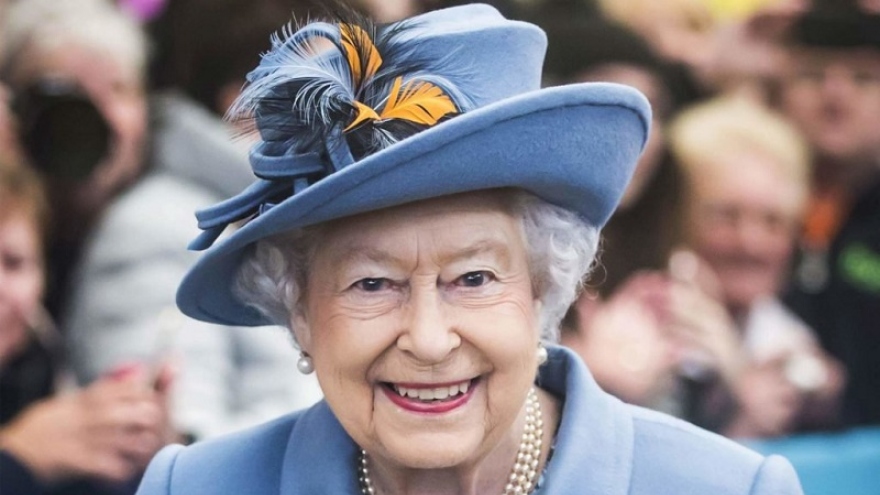 Tổng thống Mỹ duy nhất nào chưa gặp Nữ hoàng Anh Elizabeth?