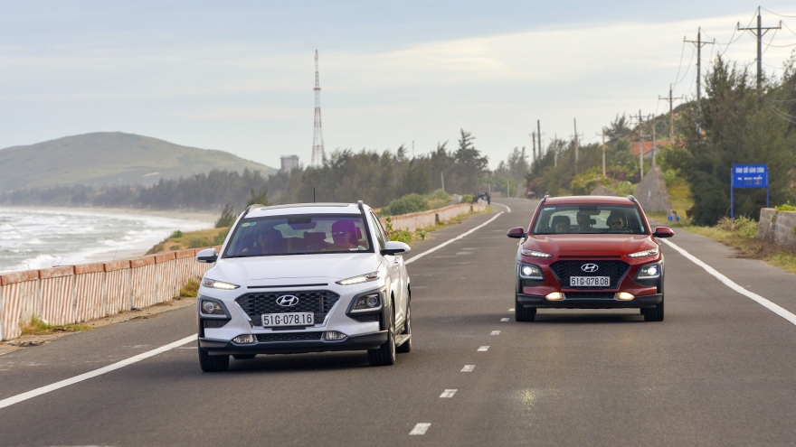 Kích cầu tiêu dùng Hyundai Kona và Elantra khuyến mại tới 40 triệu đồng