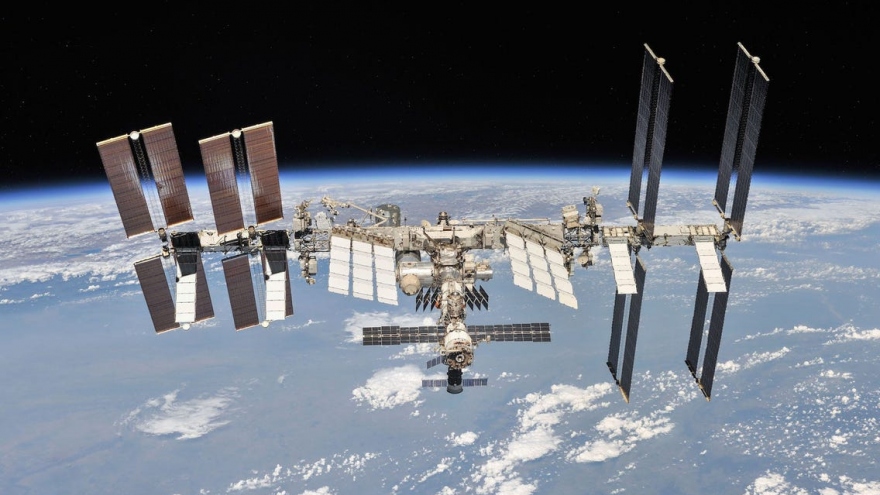 Hai phi hành gia Nga lần đầu tiên hoàn thành chuyến đi bộ ngoài không gian trong năm nay
