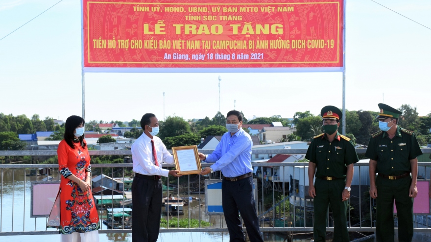 Sóc Trăng hỗ trợ cộng đồng bà con gốc Việt tại Campuchia