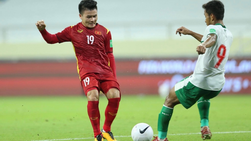 ĐT Việt Nam mất Quang Hải ở trận gặp Malaysia vì án treo giò