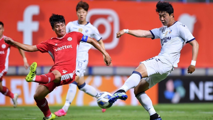Thủng lưới phút bù giờ, Viettel thất bại đáng tiếc trước Ulsan Hyundai