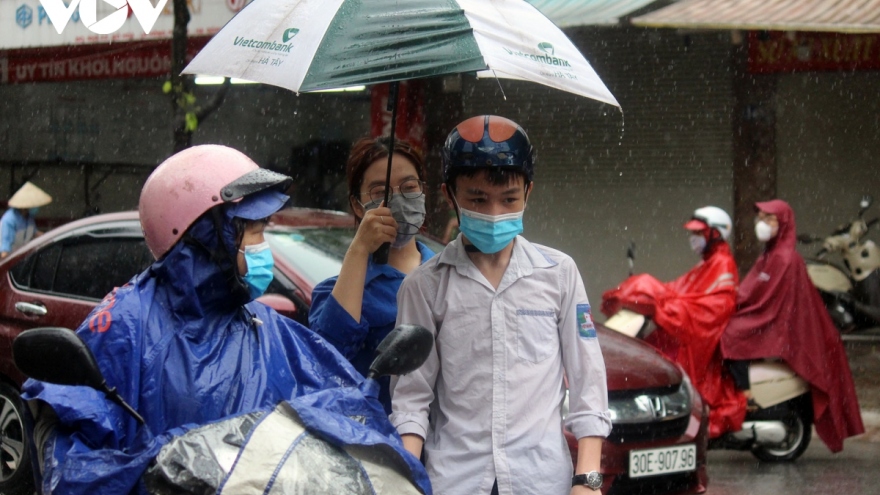 Kỳ thi tuyển sinh lớp 10 ở Hà Nội diễn ra an toàn và thành công