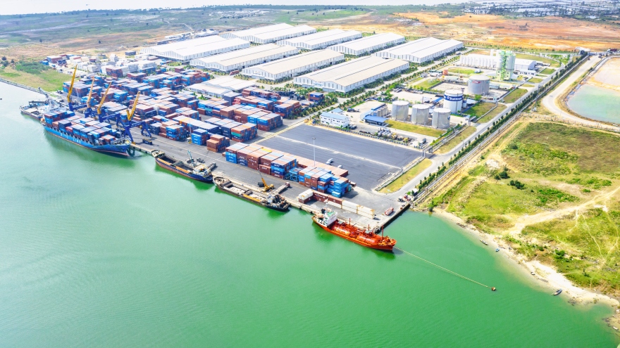 Cảng Chu Lai - Cửa ngõ xuất khẩu hàng hóa mới tại miền Trung