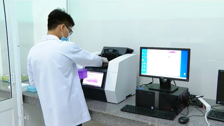 Năng lực xét nghiệm virus SARS-CoV-2 ở Vĩnh Long sẽ đạt 3.000 mẫu mỗi ngày