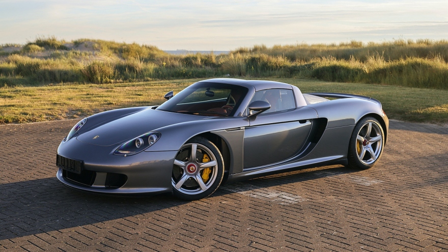 Cận cảnh Porsche Carrera GT từng được sở hữu bởi tay đua Jenson Button