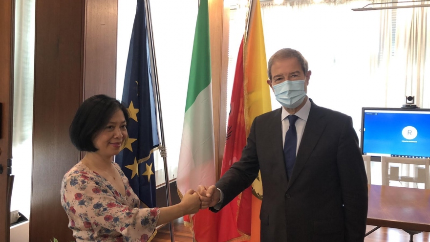 Đại sứ Việt Nam tại Italy thúc đẩy hợp tác trên nhiều lĩnh vực với vùng Sicilia