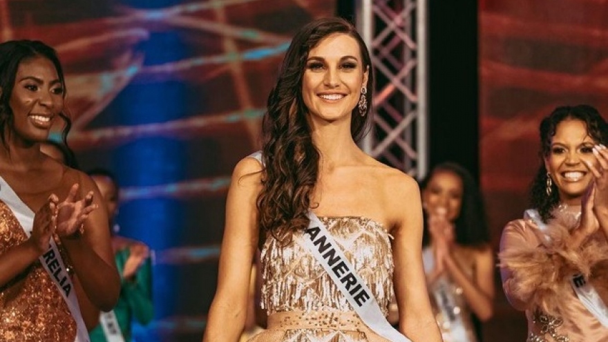 Mỹ nhân từng mắc Covid-19 trở thành Hoa hậu Thế giới Namibia 2021