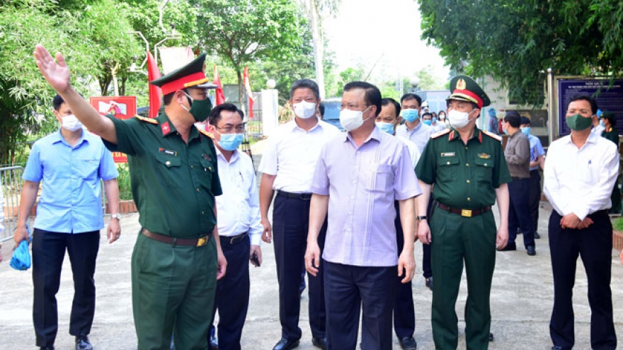 Bí thư Thành ủy Hà Nội: Tạm dừng và điều chỉnh các dịch vụ vì an toàn của người dân