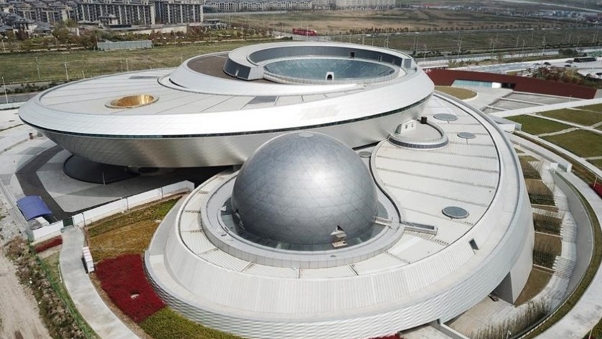 Trung Quốc sắp mở cửa cung thiên văn lớn nhất thế giới