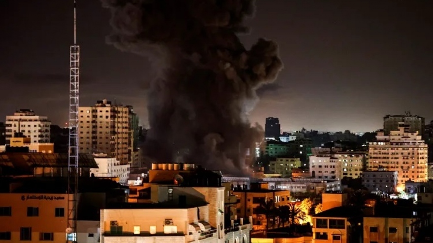 Israel lại tấn công Dải Gaza, Thủ tướng Bennet cam kết chặn Iran sở hữu vũ khí hạt nhân