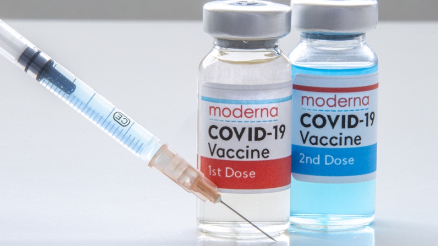 EU phê duyệt tiêm vaccine ngừa Covid-19 của Moderna cho trẻ từ 12-17 tuổi