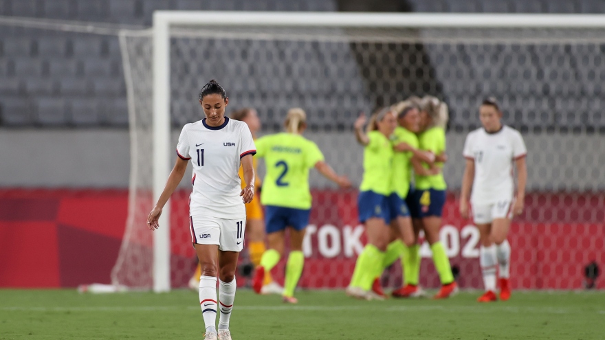 Bóng đá nữ Olympic: Nhật Bản thoát thua, Mỹ đứt chuỗi 44 trận bất bại