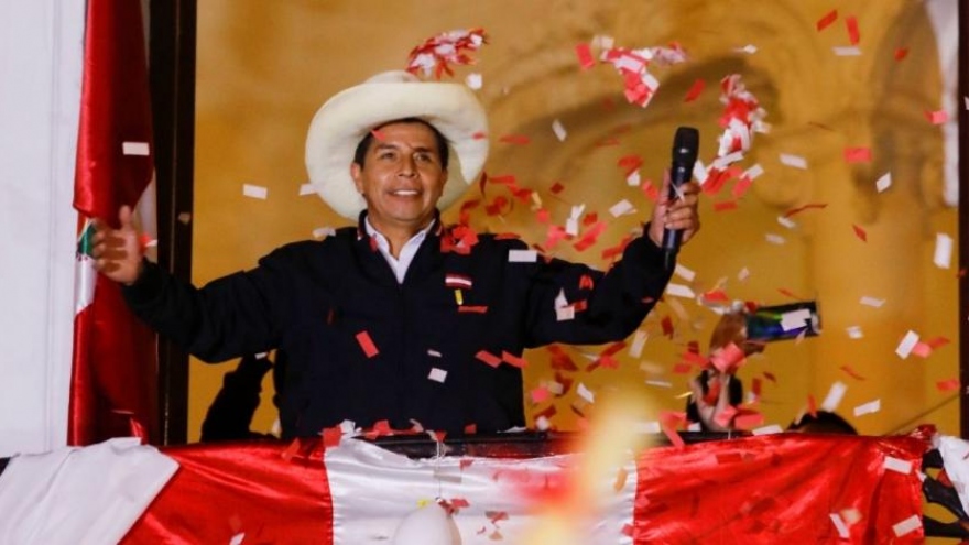 Chủ tịch nước gửi điện mừng Tổng thống đắc cử Peru